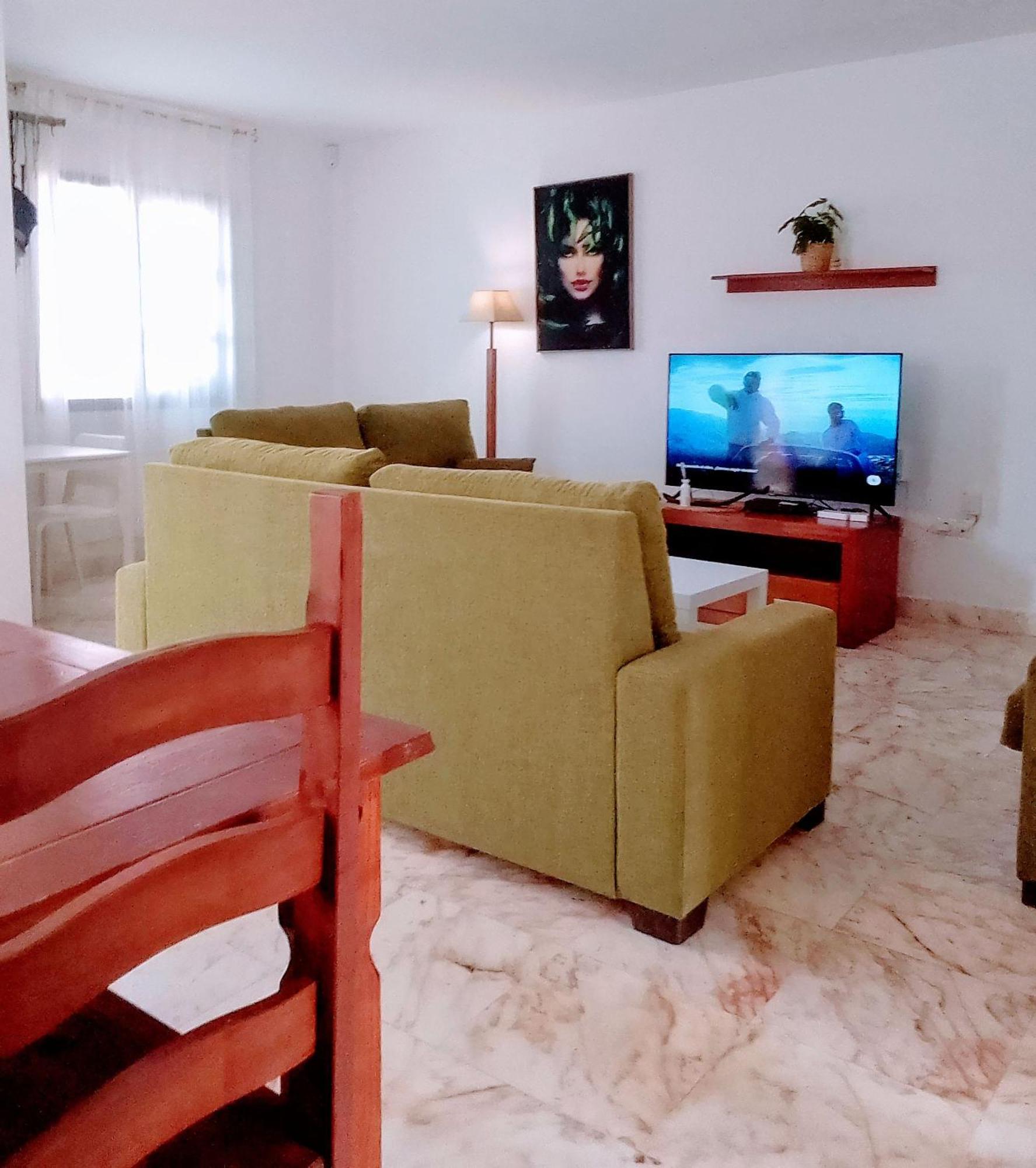 A Casa Di Ilaria Hostel คอร์ราเลโฮ ภายนอก รูปภาพ